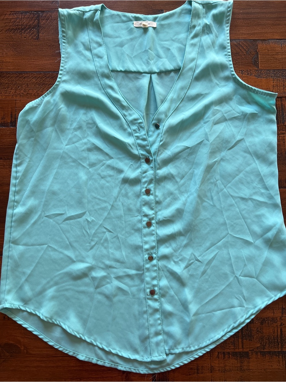 Maurices Sleeveless Button-Front Blouse in Aqua Blue